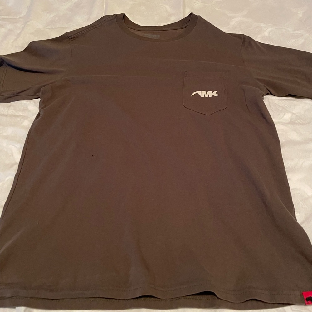 Men’s Mountain Khakis t shirt size large